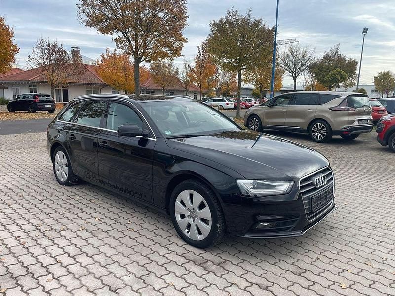 Schwarz Gebraucht 2015 Audi A4 Kombi | 9.500 € (Guter Preis) - Bild 1/4