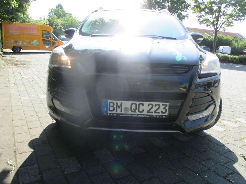 Gebraucht Ford Kuga Titanium 140 PS (102 kW) 2013 Schwarz SUV