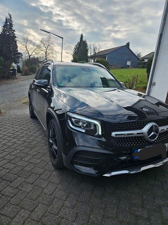 Gebraucht Mercedes GLB220 190 PS (139 kW) 2020 Schwarz SUV