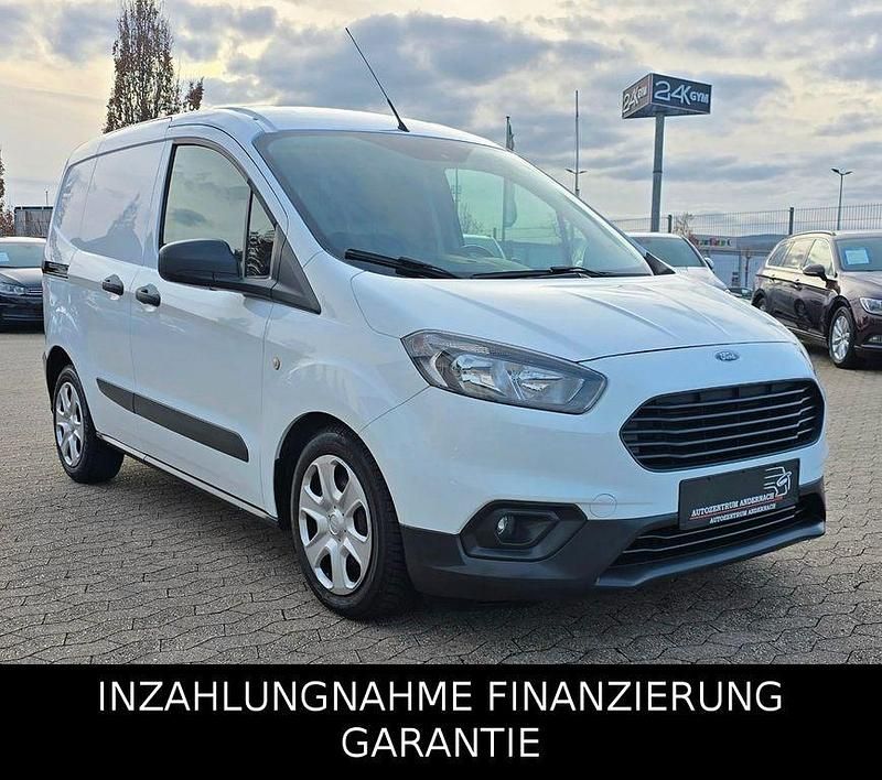 Gebraucht Ford Transit Trend 101 PS (74 kW) 2019 Weiß Van / Kleinbus