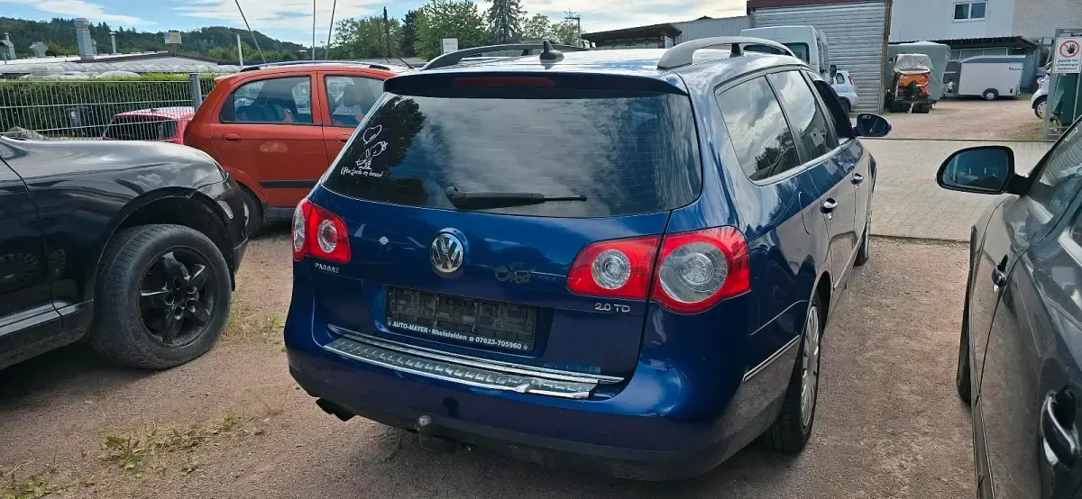 Gebraucht VW Passat 140 PS (102 kW) 2008 Blau Kombi