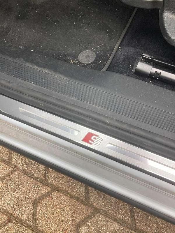 Gebraucht Audi Q4 Sportback e-tron Advanced 210 kW (286 PS) 2024 Weiß SUV