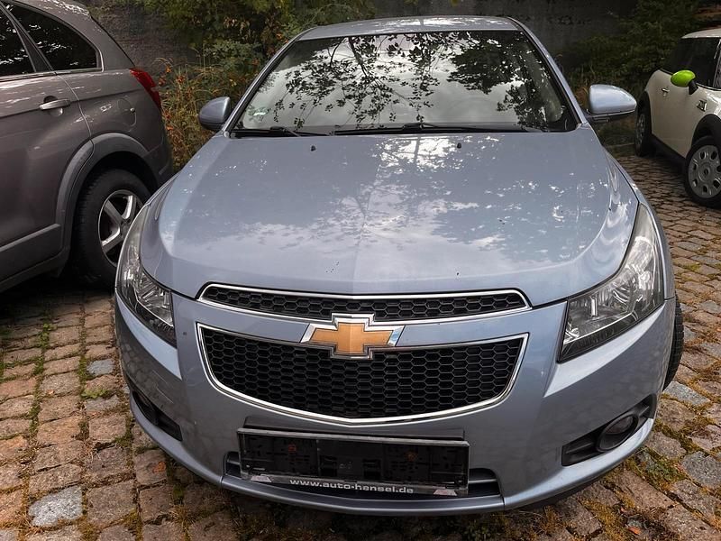 Gebraucht 2011 Chevrolet Cruze Limousine | 4.390 € (Fairer Preis) - Bild 1/4
