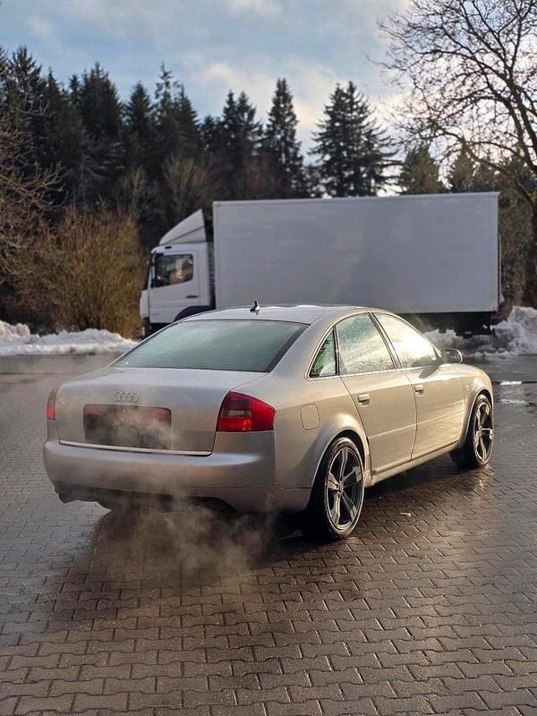 Gebraucht Audi A6 220 PS (161 kW) 2004 Silber Limousine
