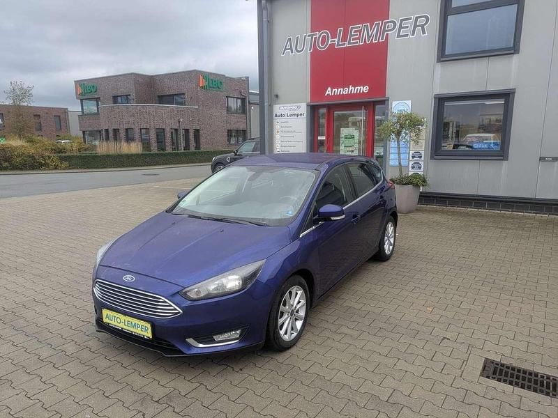 Gebraucht Ford Focus Titanium 125 PS (91 kW) 2017 Indicblau metallic Kleinwagen