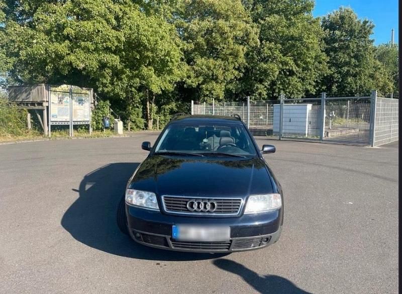 Blau Gebraucht 1998 Audi A6 Kombi | 2.000 € (Fairer Preis) - Bild 1/4