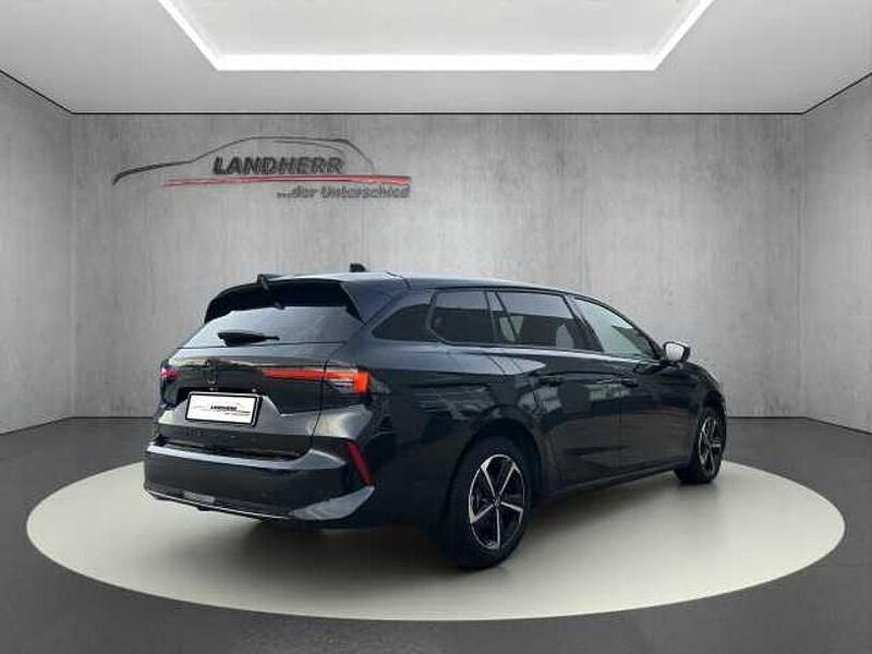 Gebraucht Opel Astra 131 PS (96 kW) 2025 Karbon schwarz (metallic) Kombi