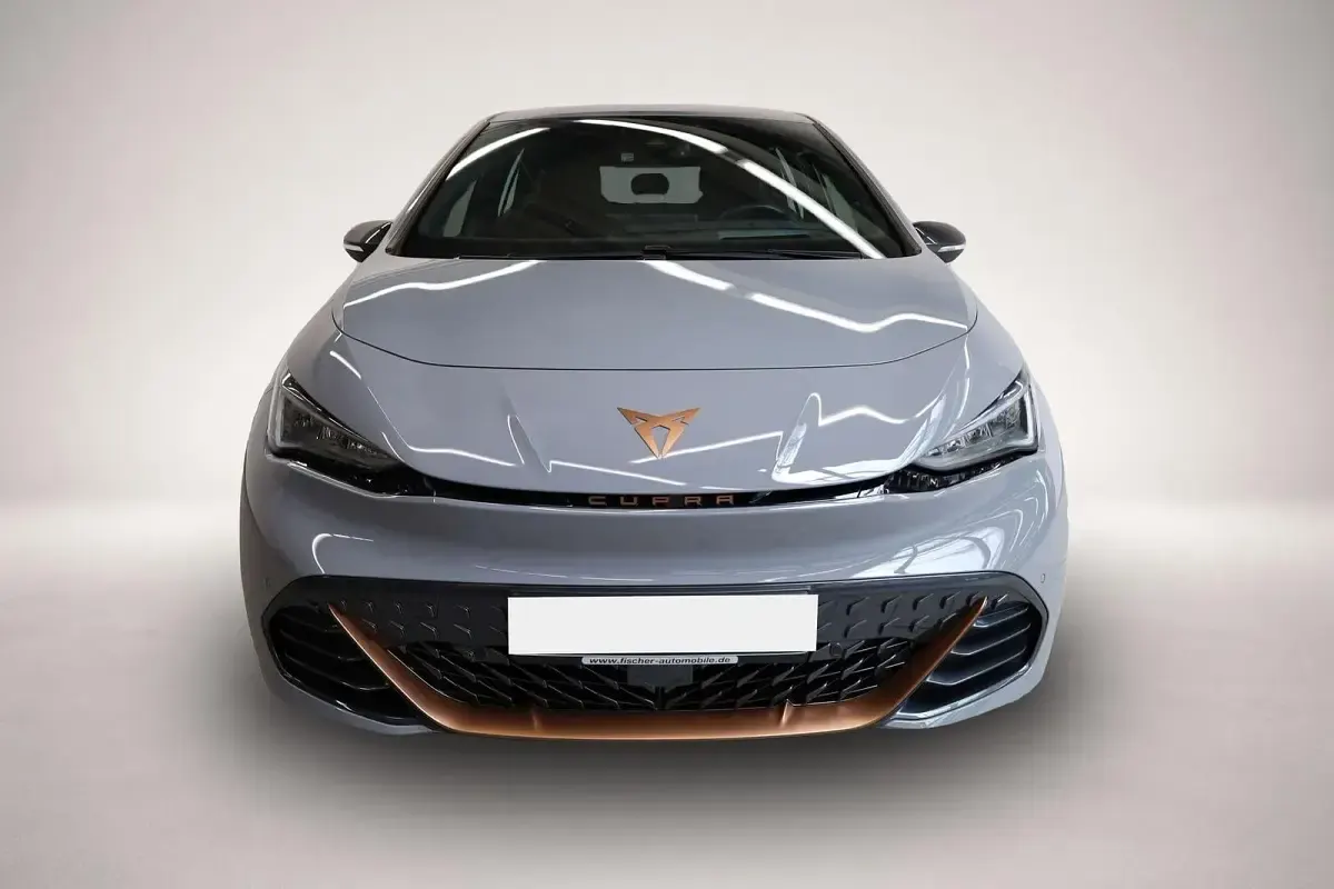 Gebraucht Cupra Born 150 kW (204 PS) 2024 Manufacturer Kleinwagen