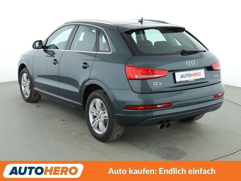 Gebraucht Audi Q3 Sport 150 PS (110 kW) 2018 Grün SUV