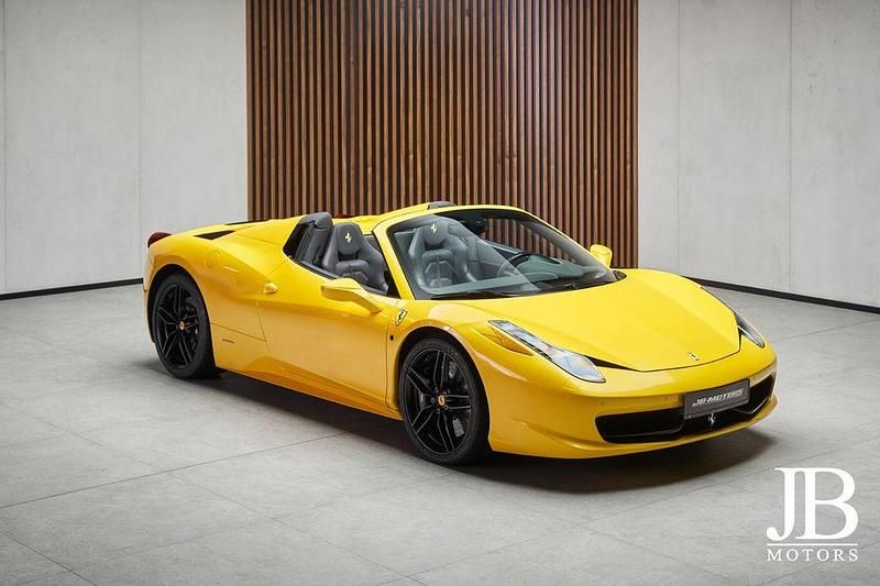 Gelb Gebraucht 2011 Ferrari 458 Cabrio | 174.850 € (Guter Preis) - Bild 1/4