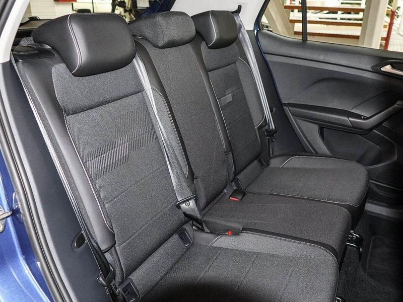 Gebraucht VW T-Cross Style 110 PS (80 kW) 2021 Reef blue metallic SUV