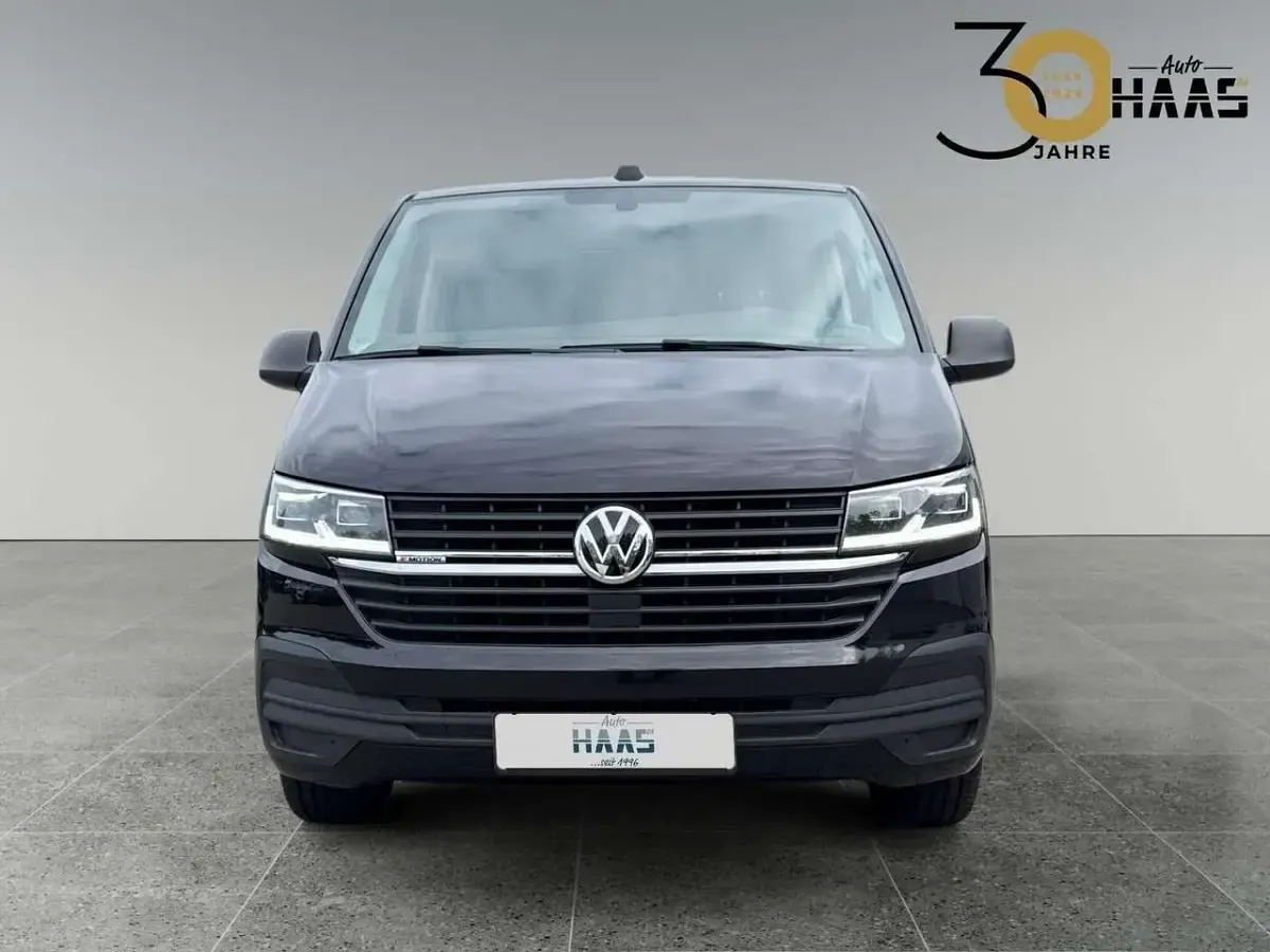 Gebraucht VW Multivan 150 PS (110 kW) 2020 Deep black Van / Kleinbus
