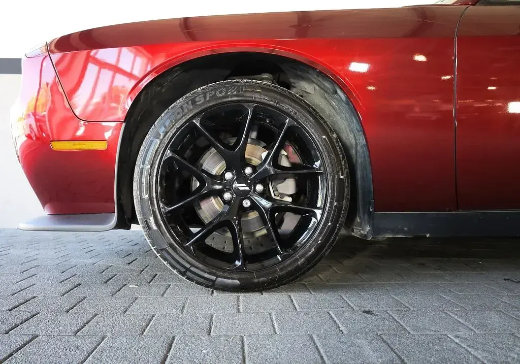 Gebraucht Dodge Challenger SXT 309 PS (227 kW) 2020 Rot Coupé