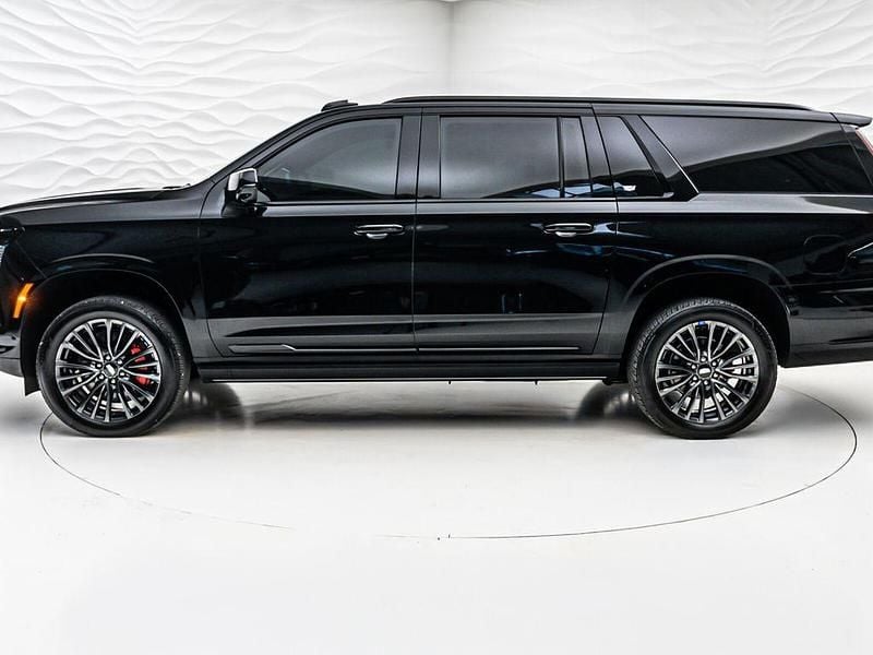 Neu Cadillac Escalade 420 PS (308 kW) 2026 Schwarz SUV