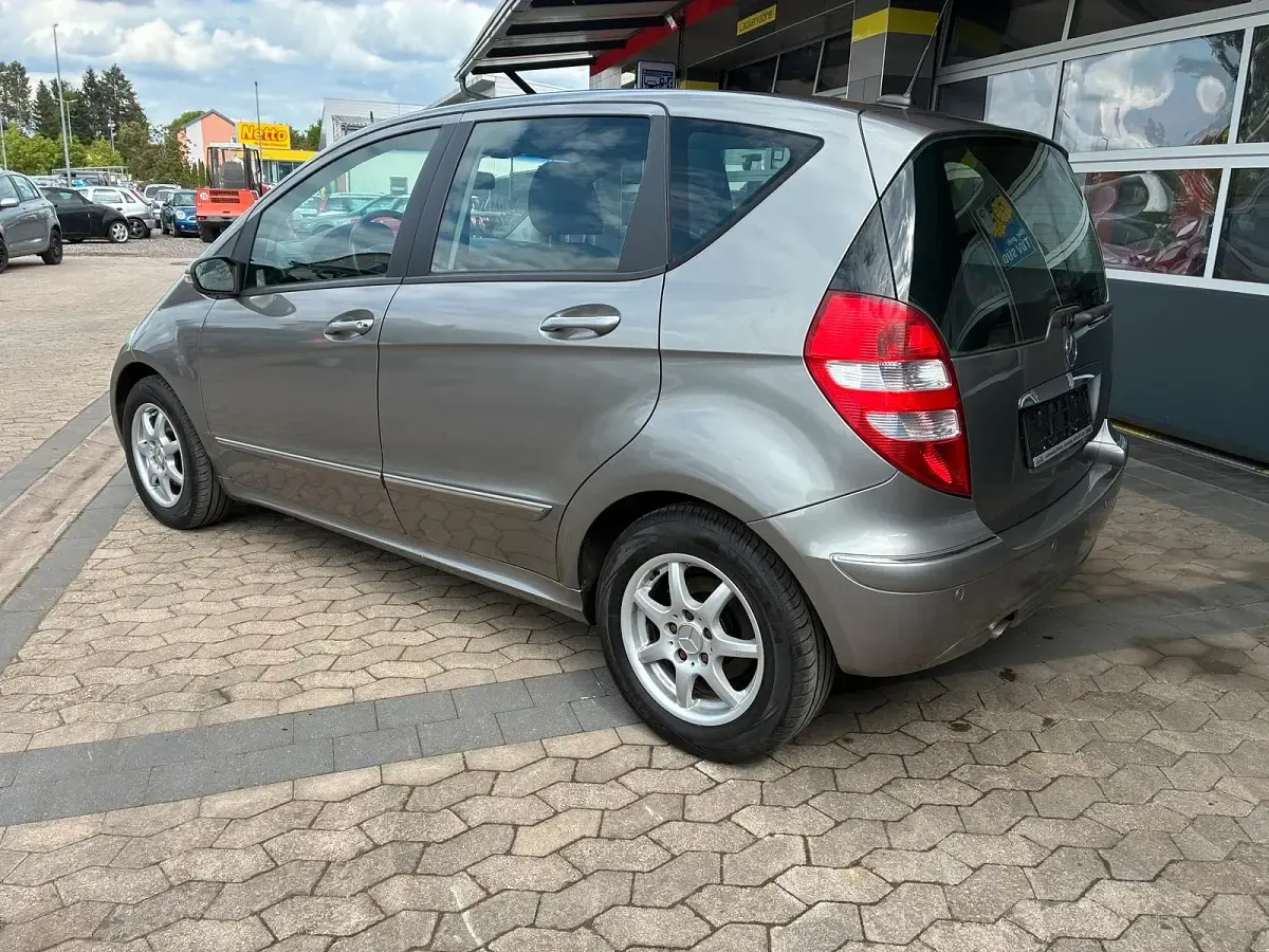 Gebraucht Mercedes A170 Elegance 115 PS (84 kW) 2005 Grau Kombi