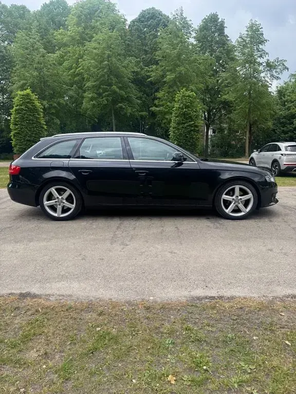 Gebraucht Audi A4 170 PS (125 kW) 2009 Schwarz Kombi