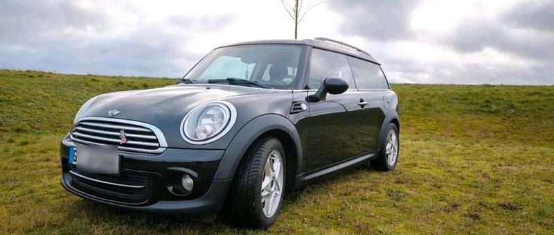 Schwarz Gebraucht 2012 Mini Cooper Clubman Kombi | 4.555 € (Etwas zu teuer) - Bild 1/4