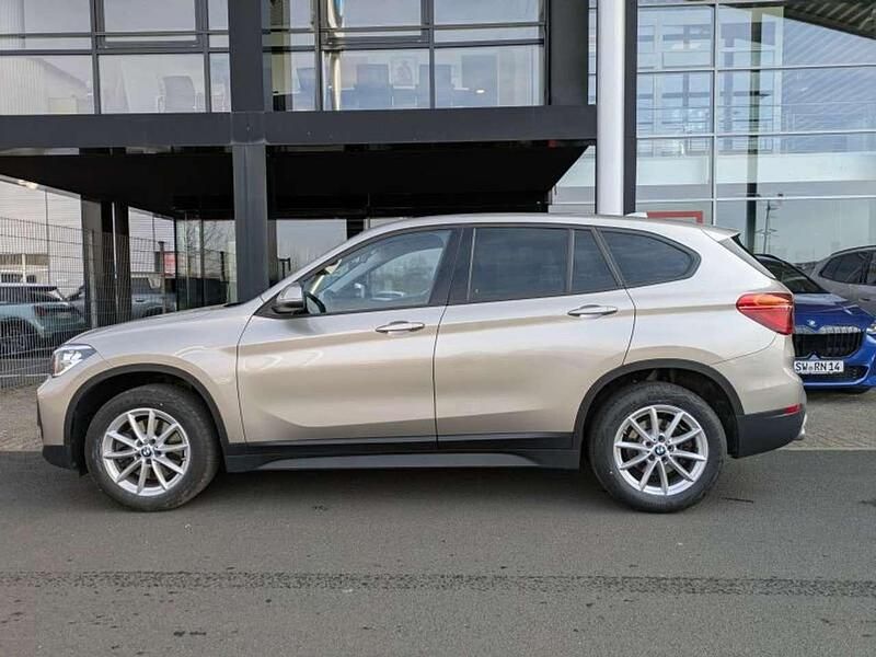 Gebraucht BMW X1 Advantage 192 PS (141 kW) 2020 Kaschmirsilber metallic SUV