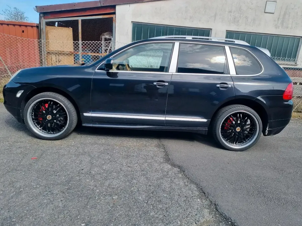 Gebraucht Porsche Cayenne Turbo 450 PS (330 kW) 2006 Schwarz SUV