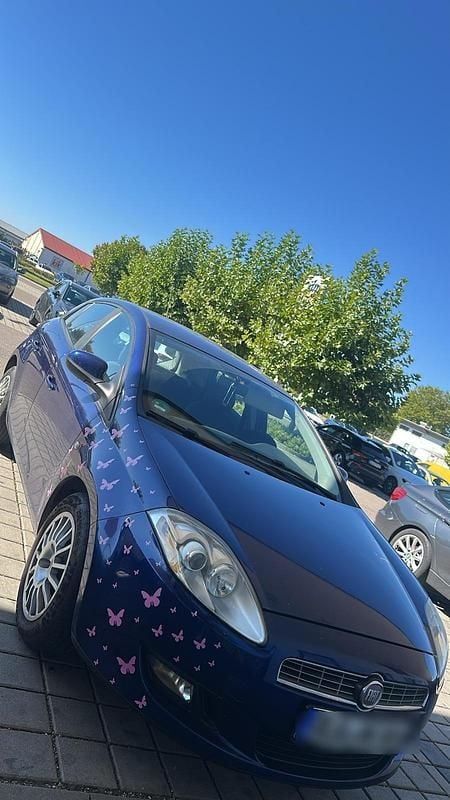 Blau Gebraucht 2009 Fiat Bravo Kleinwagen | 3.500 € (Fairer Preis) - Bild 1/4