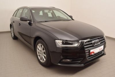 Gebraucht Audi A4 Attraction 150 PS (110 kW) 2015 Schwarz metallic Kombi