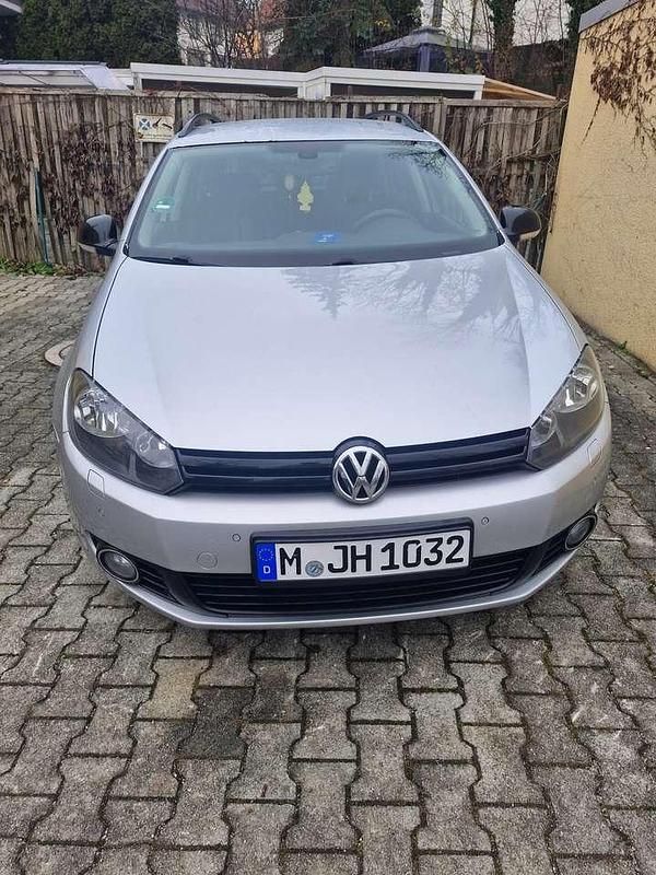 Gebraucht VW Golf VII 60 PS (44 kW) 2013 Limousine