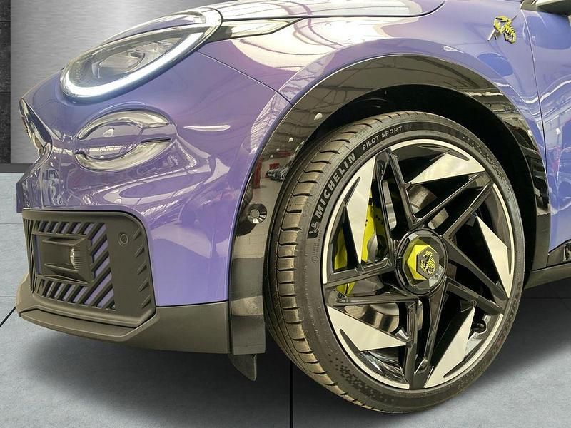 Gebraucht Abarth 600e Scorpionissima 206 kW (281 PS) 2025 Violett SUV
