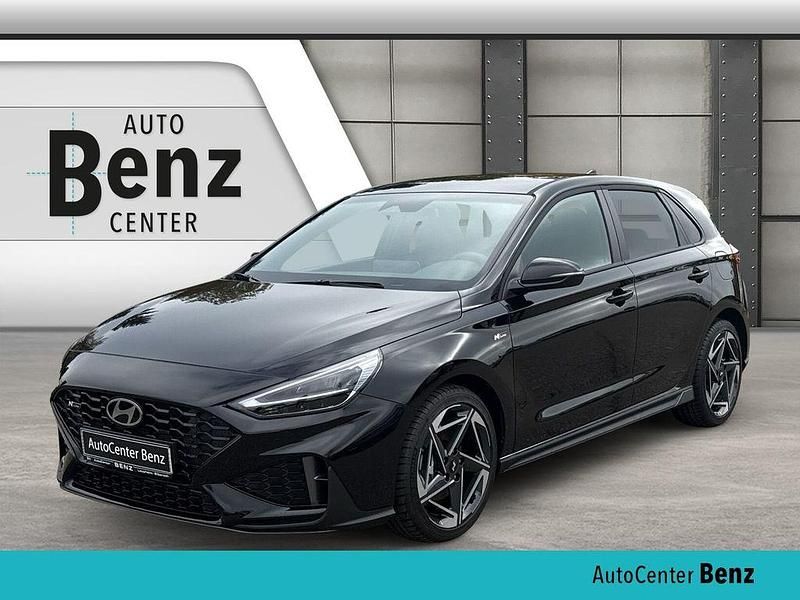 Schwarz Neu 2025 Hyundai i30 N Line Limousine | 29.890 € (Fairer Preis) - Bild 1/4