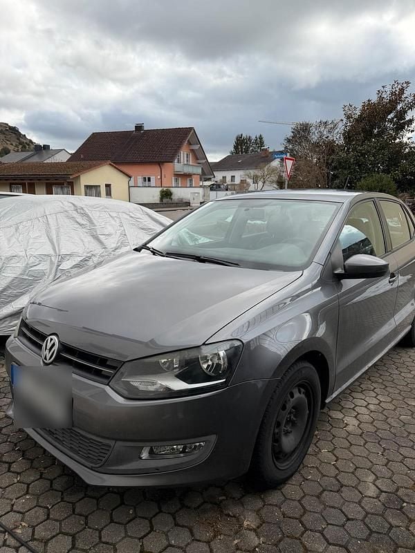 Grau Gebraucht 2010 VW Polo Kleinwagen | 3.500 € (Superpreis) - Bild 1/4