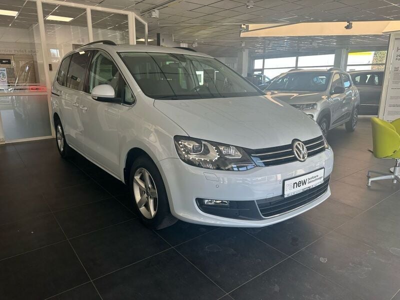 Gebraucht VW Sharan Comfortline 150 PS (110 kW) 2019 Silber Van / Kleinbus