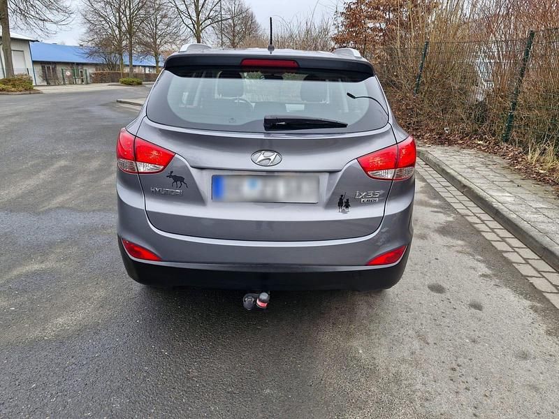 Gebraucht Hyundai Tucson 116 PS (85 kW) 2013 Grau SUV