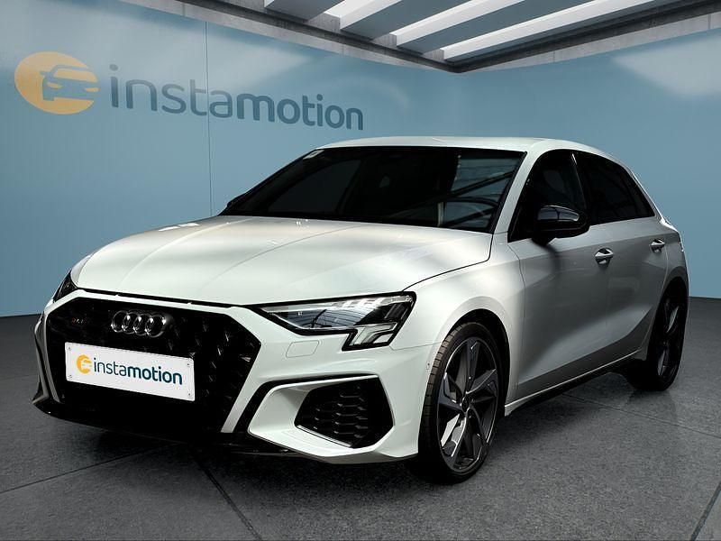 Weiß Gebraucht 2024 Audi S3 Limousine | 41.399 € (Guter Preis) - Bild 1/4