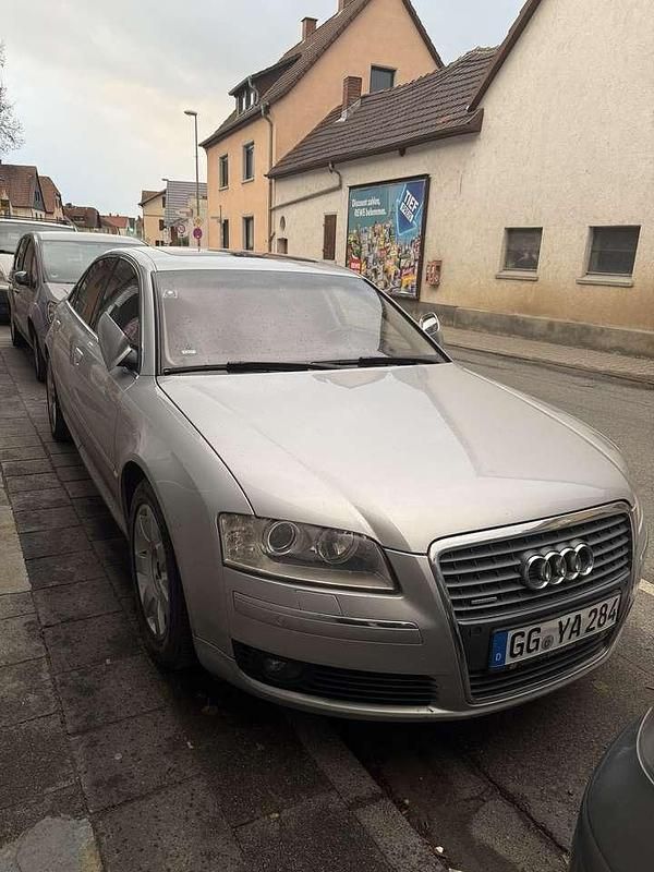 Grau Gebraucht 2006 Audi A8 Limousine | 6.499 € (Guter Preis) - Bild 1/4