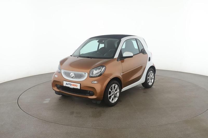 Braun Gebraucht 2016 Smart ForTwo Coupé Passion Kleinwagen | 12.890 € (Fairer Preis) - Bild 1/3