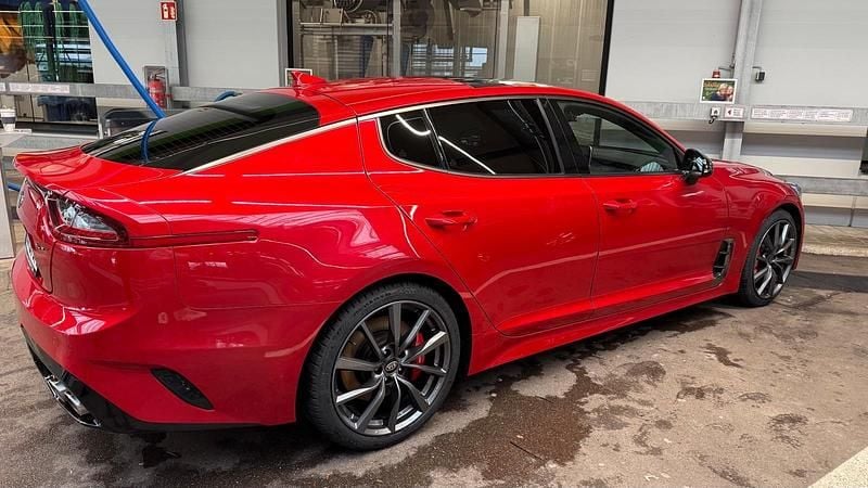 Gebraucht Kia Stinger GT 370 PS (272 kW) 2018 Rot Kleinwagen