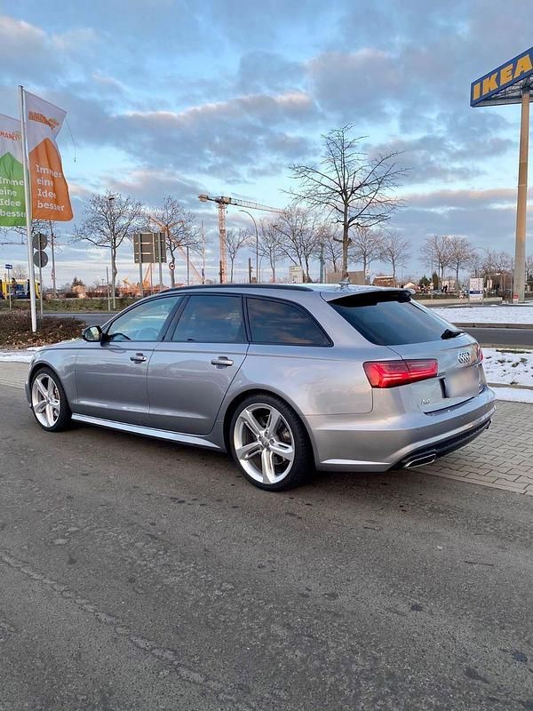 Gebraucht Audi A6 S-Line 320 PS (235 kW) 2018 Grau Kombi