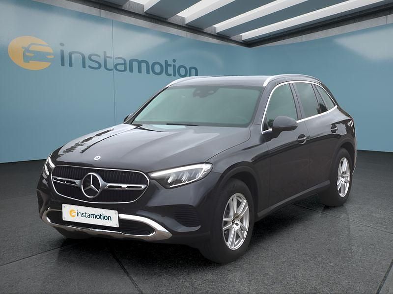 Grau Gebraucht 2024 Mercedes GLC220 SUV | 54.699 € (Guter Preis) - Bild 1/4