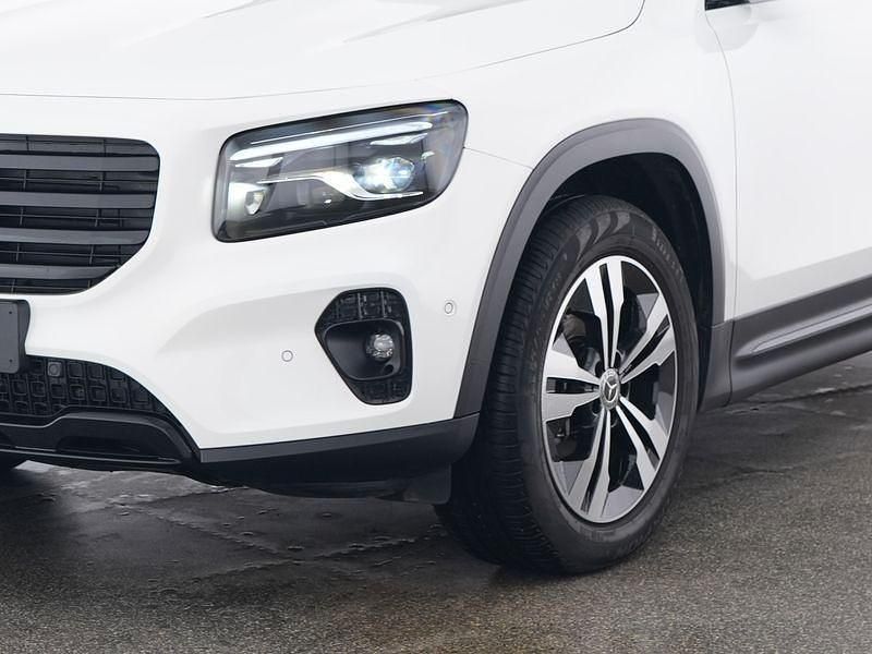 Gebraucht Mercedes GLB220 Progressive 190 PS (139 kW) 2024 Weiß unilack polarweiß SUV