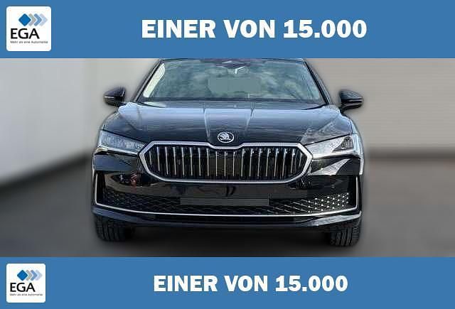 Neu Skoda Superb Selection 150 PS (110 kW) 2026 Schwarz metallic Kombi