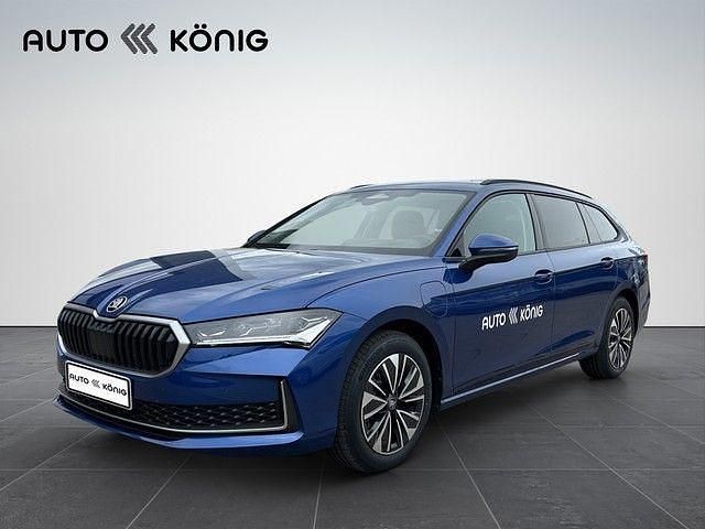 Gebraucht Skoda Superb Selection 204 PS (150 kW) 2025 Blau Kombi