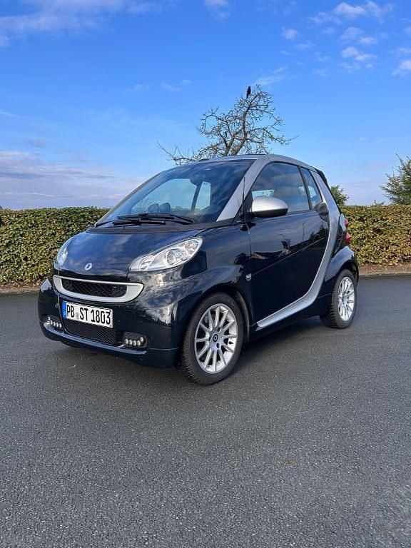Schwarz Gebraucht 2011 Smart ForTwo Cabrio Passion Cabrio | 5.750 € (Guter Preis) - Bild 1/4