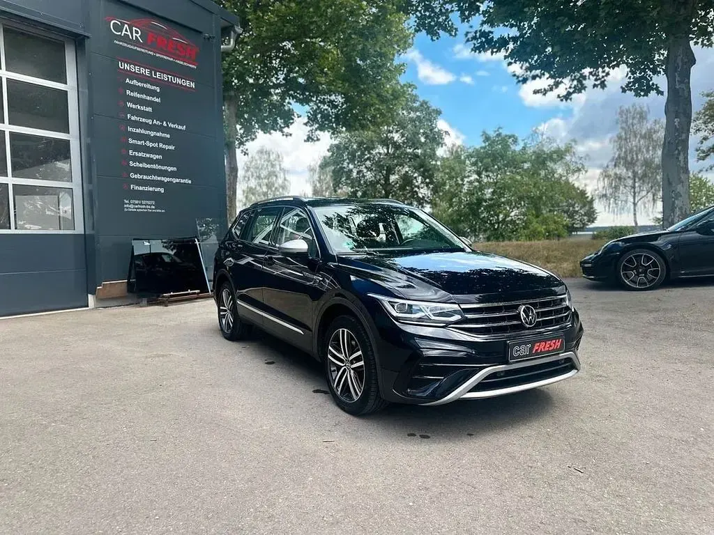 Gebraucht VW Tiguan Allspace Elegance 200 PS (147 kW) 2022 Schwarz SUV