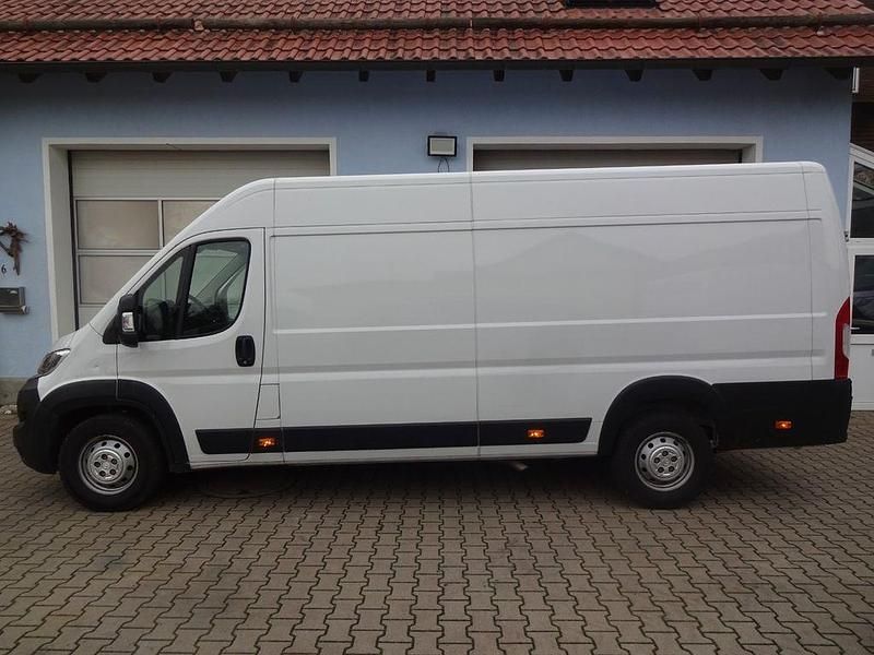 Gebraucht Citroën Jumper 165 PS (121 kW) 2024 Weiß Van / Kleinbus