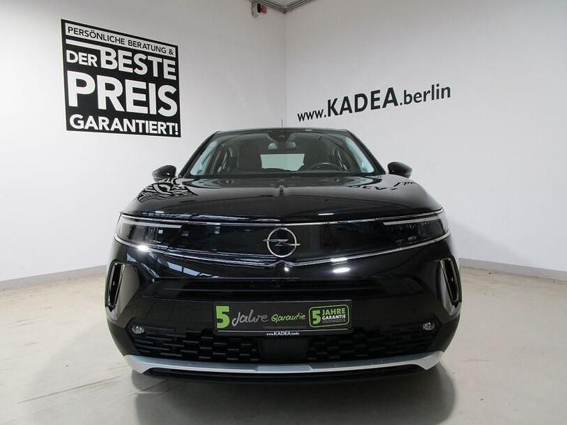 Gebraucht Opel Mokka 131 PS (96 kW) 2022 Diamant schwarz/karbon schwarz (metallic) SUV