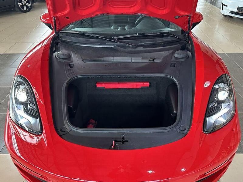 Gebraucht Porsche Boxster 350 PS (257 kW) 2022 Rot indischrot Cabrio