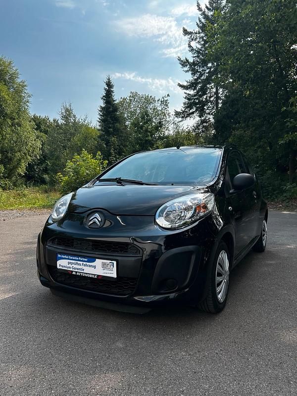 Schwarz Gebraucht 2013 Citroën C1 Kleinwagen | 2.899 € (Fairer Preis) - Bild 1/4