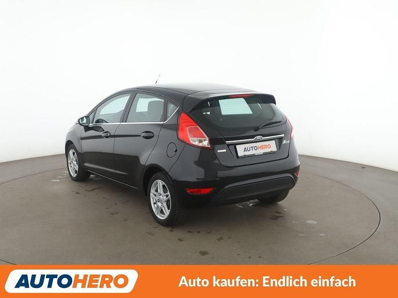 Gebraucht Ford Fiesta Titanium 101 PS (74 kW) 2015 Schwarz Kleinwagen
