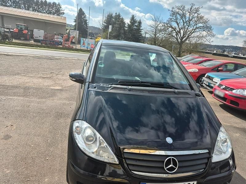 Gebraucht Mercedes A180 111 PS (81 kW) 2008 Limousine