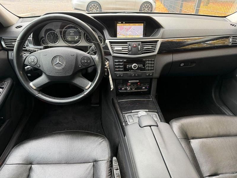 Second-hand Mercedes E350 265 CP (194 kW) 2011 Gri Break