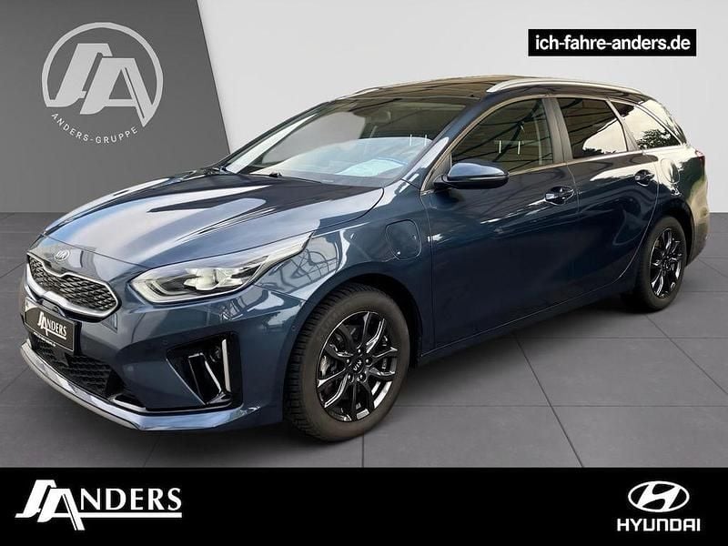 Cosmosblau Gebraucht 2020 Kia Ceed Sportswagon Platinum Edition Kombi | 19.114 € (Guter Preis) - Bild 1/3
